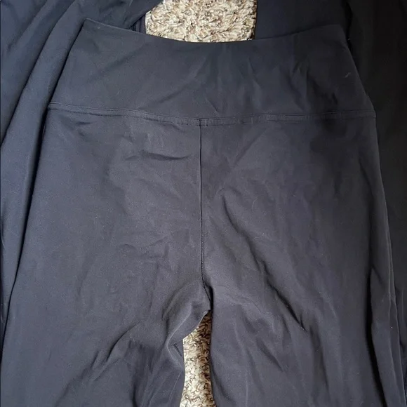 Gymshark Black Women's Leggings - Picture 3 of 3